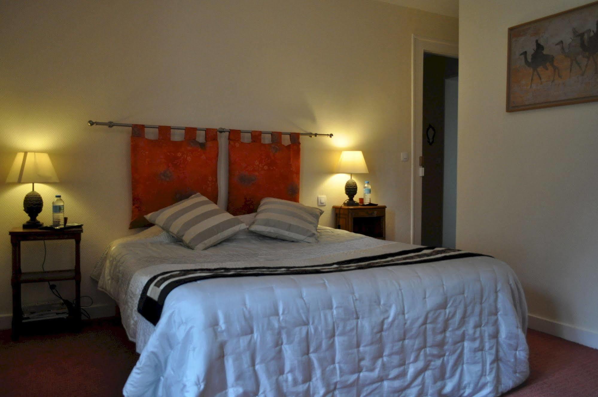 Le Chateau Des Ormes Bed and Breakfast Lambersart Buitenkant foto