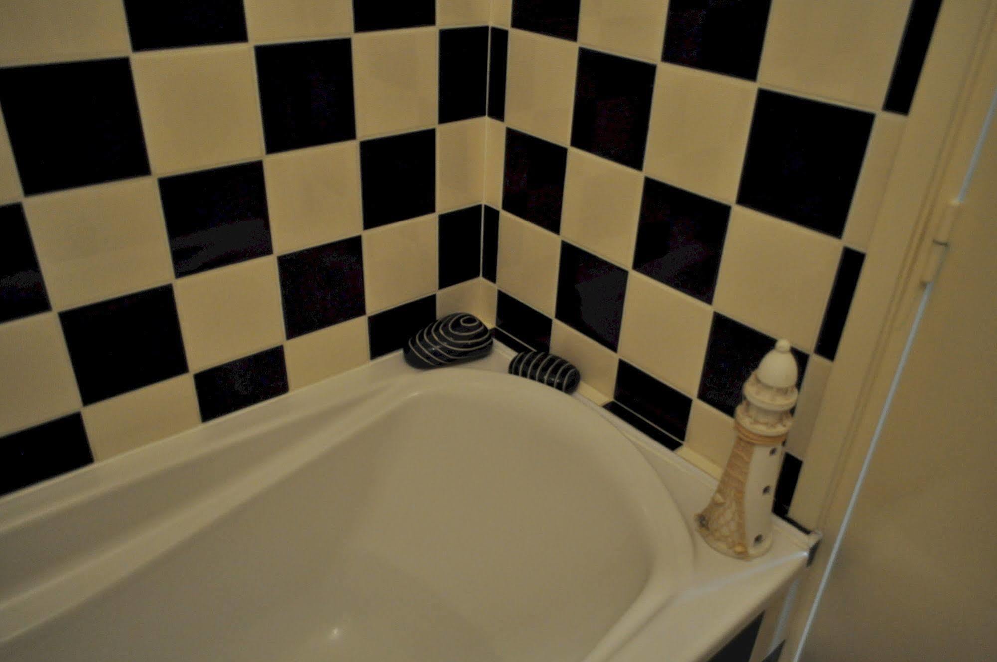 Le Chateau Des Ormes Bed and Breakfast Lambersart Buitenkant foto